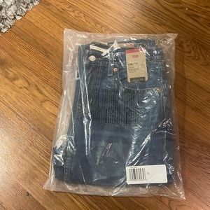 Levi’s Low Pro Straight Leg Jean